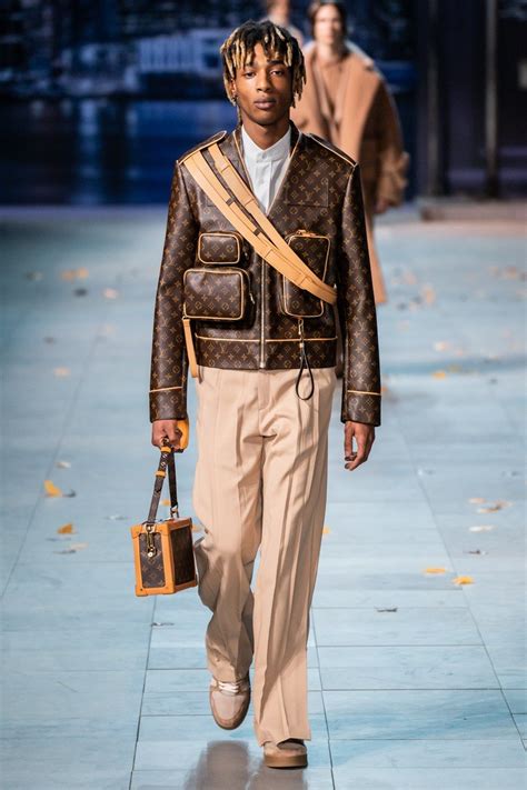 louis vuitton outfit uomo estate|louis vuitton clothing.